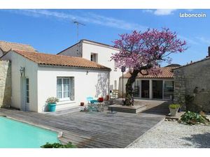 Maison avec piscine 4 chambres