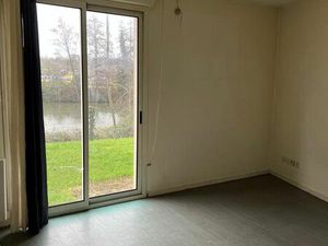 Studio Cesson-Sévigné  Non Meublé  à l’année  libre de suite