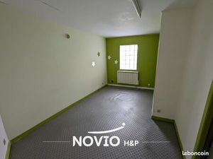 Local 70 m² CHATELLERAULT