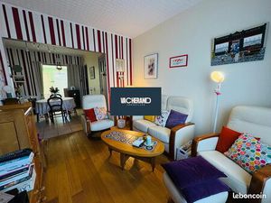 Propriété 3 pièces 77 m²