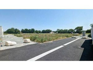 Propriété commerciale à vendre