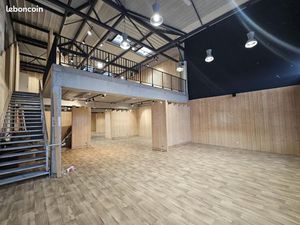 Commerce habitat 319 m²