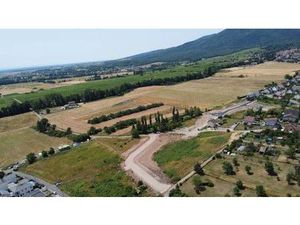 Terrain constructible viabilisé à vendre