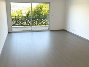 Appartement T3 dernier étage lumineux avec grand balcon