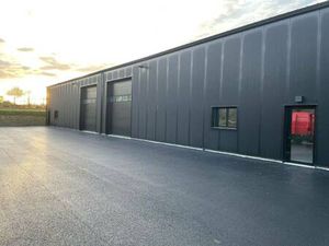 Local d'activités à louer