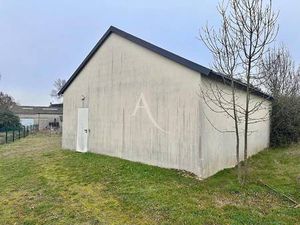 Local d'activités à vendre