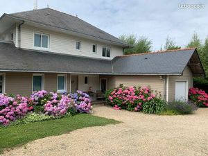 Maison familiale au calme d'une impasse - 300m des commerces - 2 km centre