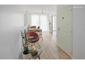 Local commercial Rond point de Rennes St Thérèse