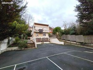 Immeuble 14 pièces 397 m²