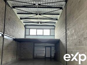 Local d'activités à vendre