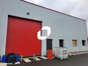 Local d'activité 375 m²