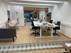 Local bureaux et ou commerce à vendre