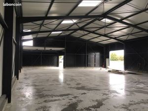 Local à louer 150m2 proche Nantes ( 44390 Casson )