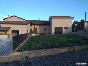 Maison 5 pièces 110m² et terrain 1 ha 390 000