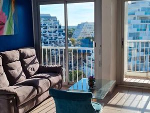 Vues mer panoramiques au centre-ville parking et ascenseur