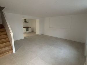 MAISON de VILLE sans JARDIN