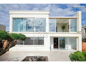 Villa 7 pièces 202 m²