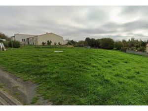 Terrain constructible viabilisé à vendre