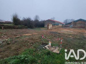 Terrain constructible viabilisé à vendre