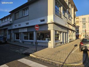 Immeuble 10 pièces 140 m²