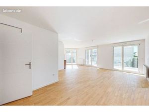 Appartement 3 pièces 69 m2 3 chambres salle de bain terrasse