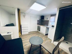 Studette meublée 15 m² – Tout compris – Villeneuve-le-Roi (disponible 01/01/2026)