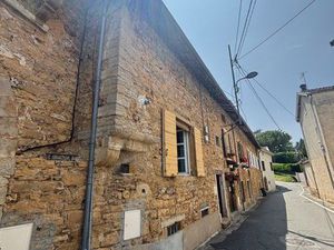 Maison de village en Pierre Dorée