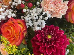 Murs commerciaux + fond de commerce fleuriste