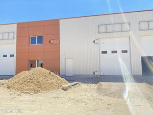 Local d'activité 287 m²