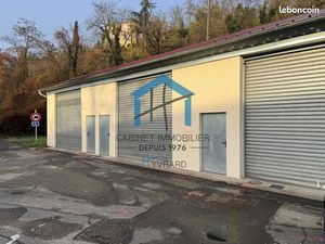 Local 100 m² La Grand-Croix