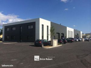 Local d'activité 620 m²