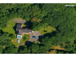 Propriété 7 pièces 145 m²