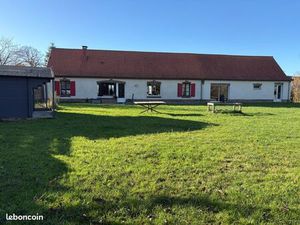 Maison plain pied  terrain 4700m2