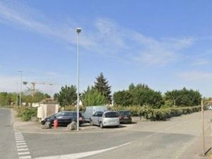 Local industriel 330 m²