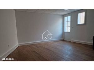 Local commercial 58 m² LA PLAINE SUR MER