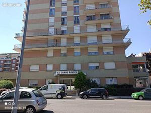 Saint Etienne - Proche Cité Design - Grand Pavois Le parking sécurisé