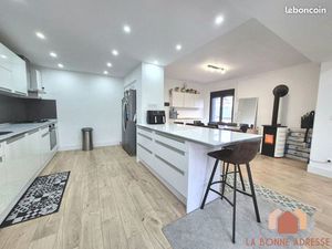 Maison 4 pièces 126 m²