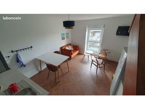 T2 . 30m² . Vannes Gare . 650