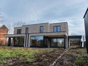 Maison à vendre à Bree € 595.000 (LIVGV) | Zimmo