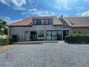 Bien professionnel à louer à Deinze € 1.250 (LC1T7) - PANORAMA B2B Gent kantoren | Zimmo