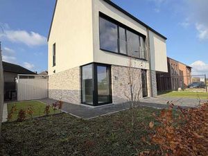 Maison à louer à Munsterbilzen € 1.400 (LIVGS) - | Zimmo