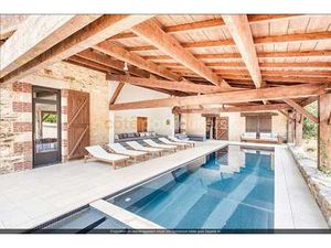 Vente Maison à La Roche-sur-Yon (85000) : à vendre / 275m² La Roche-sur-Yon