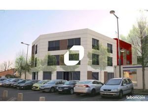 Local commercial 247 m²