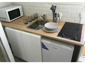 Location appartement 1 pièce 9 m² à Saint-Mandé (94160)