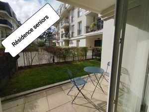 Location appartement 2 pièces 43 m² à Villecresnes (94440)