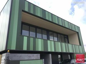 Bureaux 169 m²