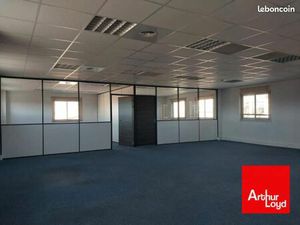 Bureaux 125 m²