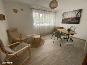 Bureau cabinet partagés PMR et Domiciliation infirmiere