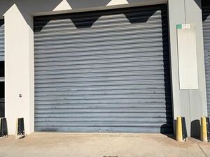 Local industriel 139 m²