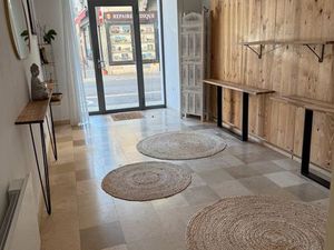 Local professionnel 60m2